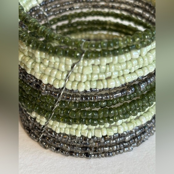 BEADED NAPKIN RINGS - Picture 4 of 4